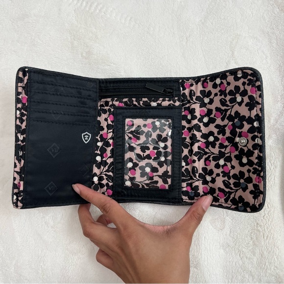 Vera Bradley Wallet - Picture 3 of 4